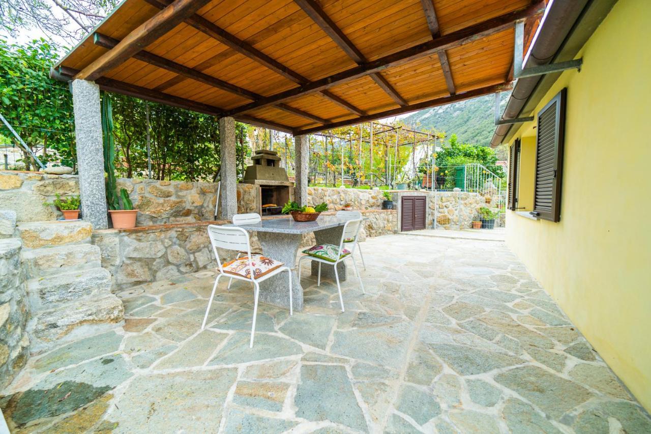 Casa Pepe - Goelba Apartamento Pomonte Exterior foto