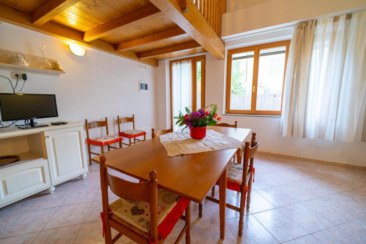 Casa Pepe - Goelba Apartamento Pomonte Exterior foto
