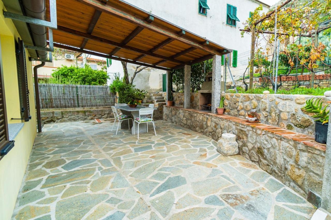 Casa Pepe - Goelba Apartamento Pomonte Exterior foto
